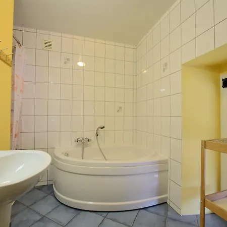 بيت للعطل With View